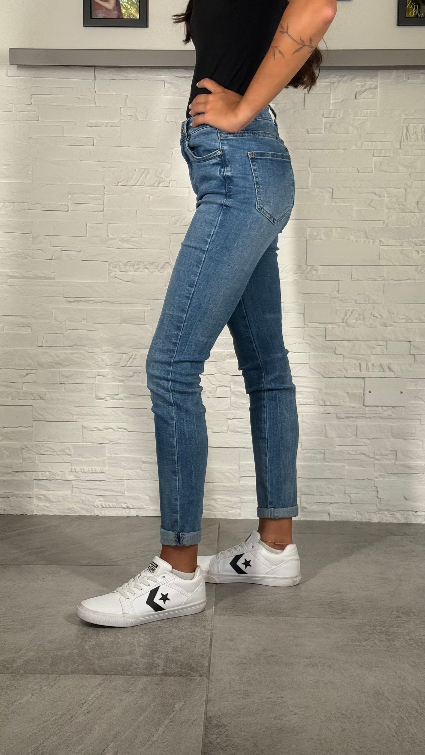 A.R. Jeans Z6