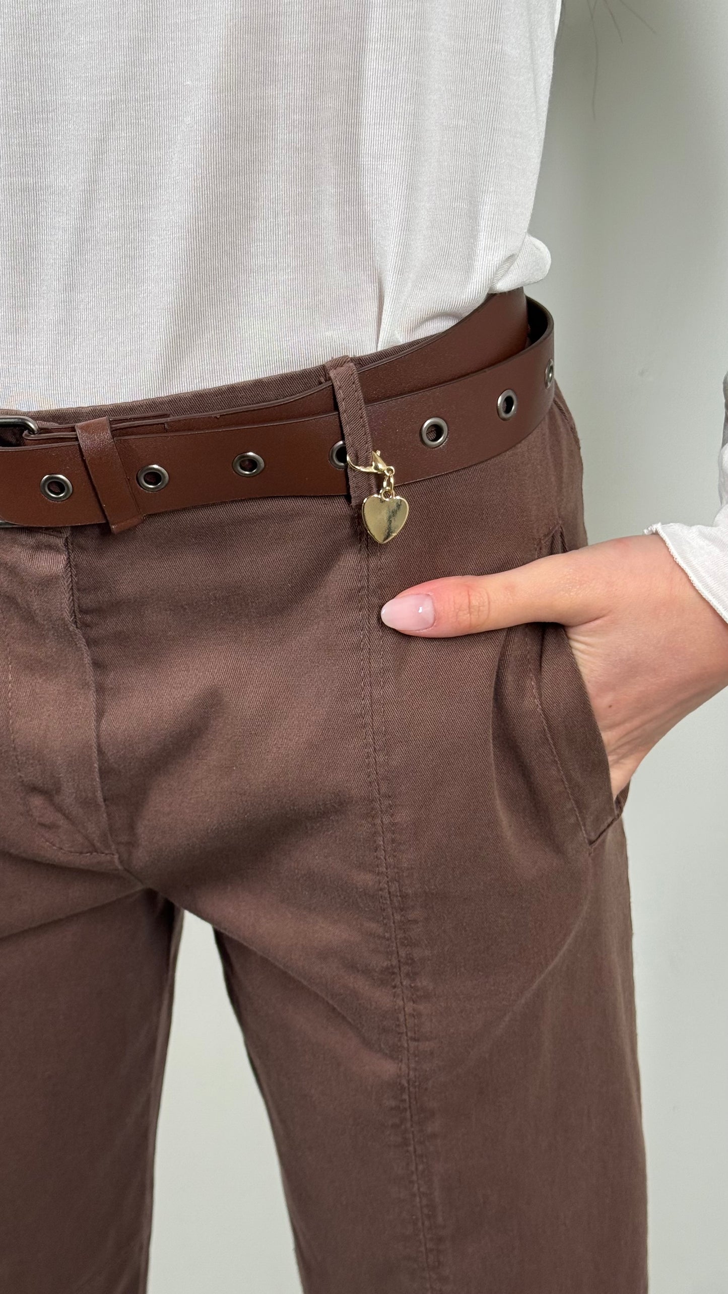 KikiSix Pants Carrot A26