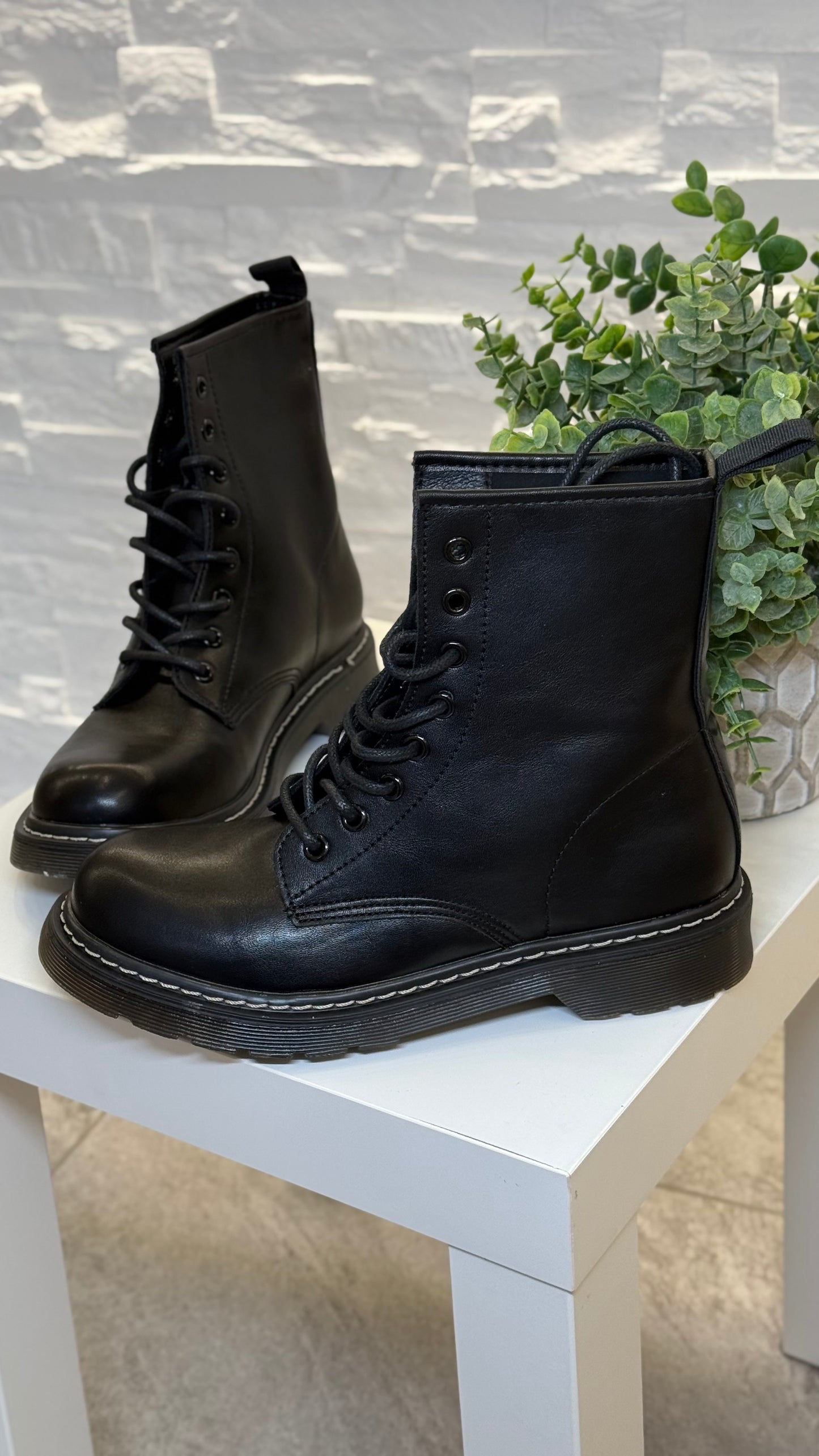 Anfibio Dr Martens INSPIRED