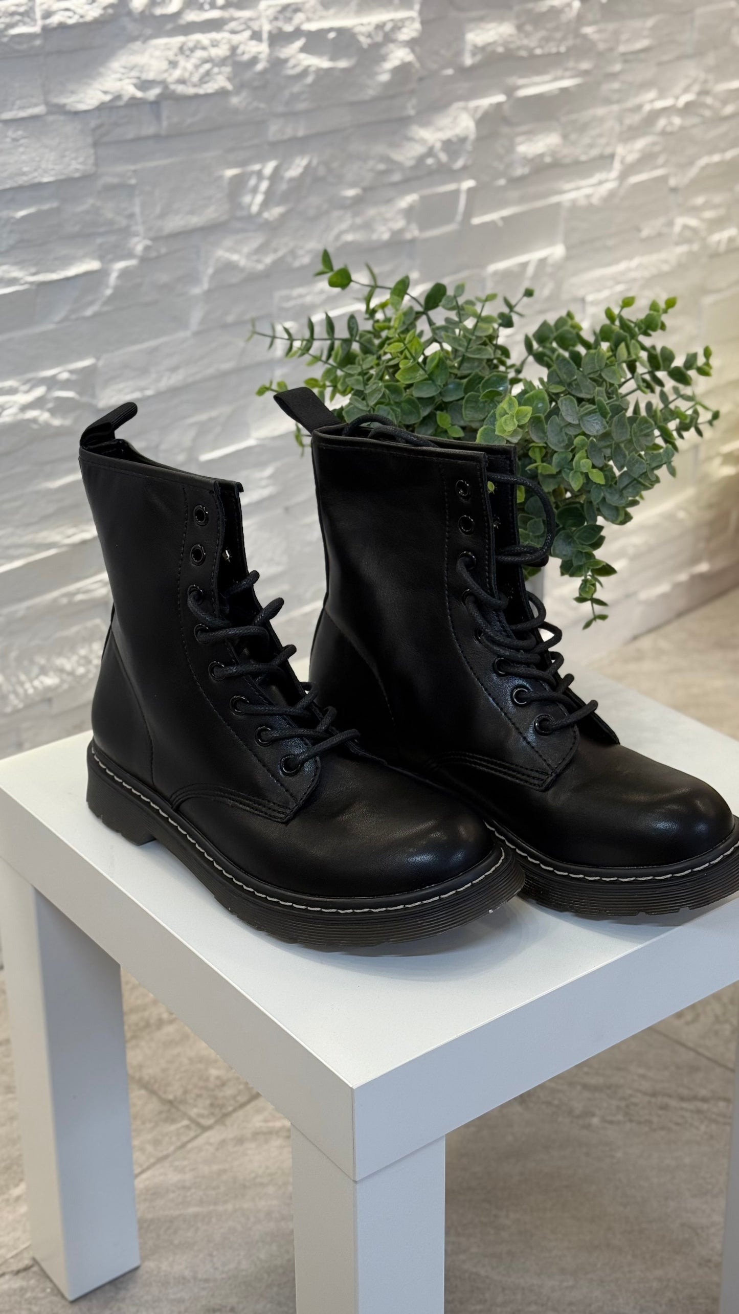 Anfibio Dr Martens INSPIRED