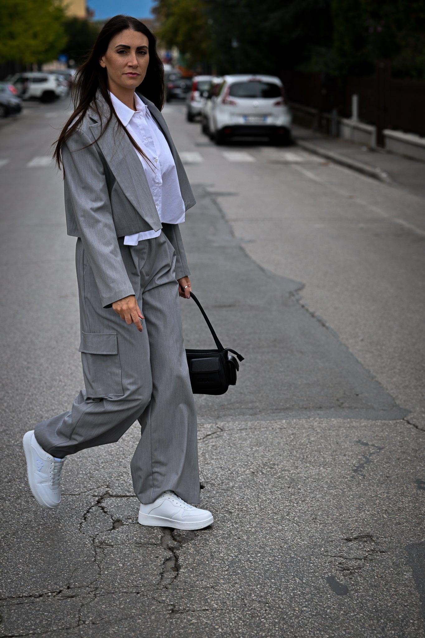 Kiki Palazzo Grey S3