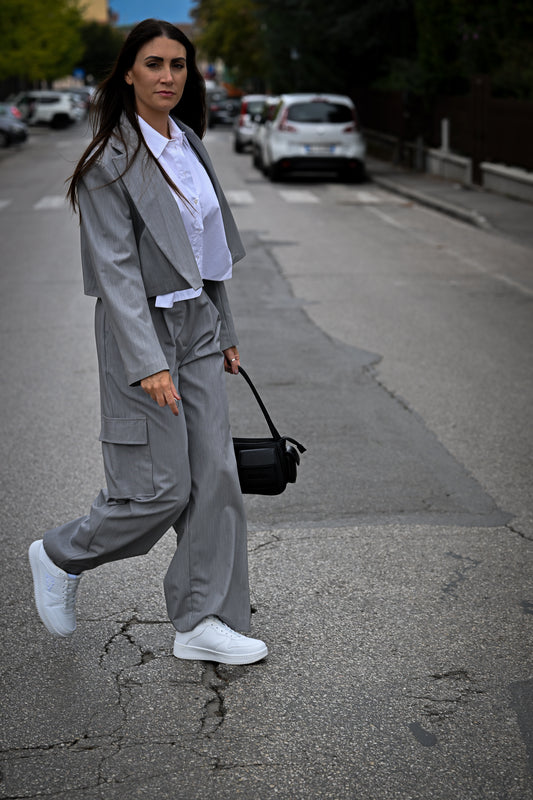 Kiki Palazzo Grey S3