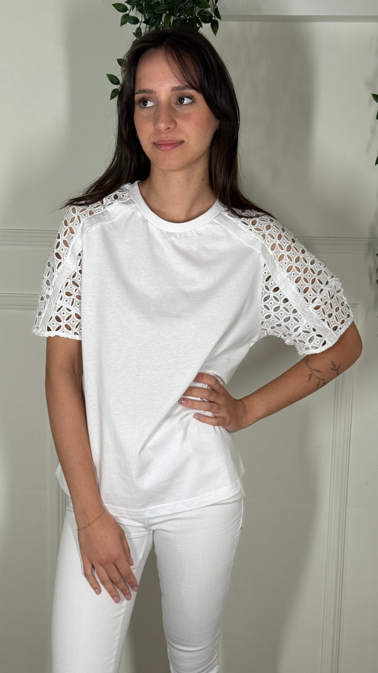 Tshirt ricamo Z33
