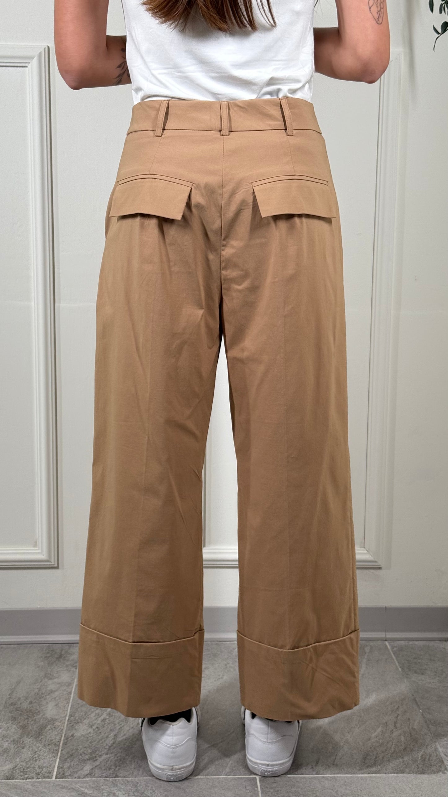 FINE SERIE Kontatto Panta risvolto