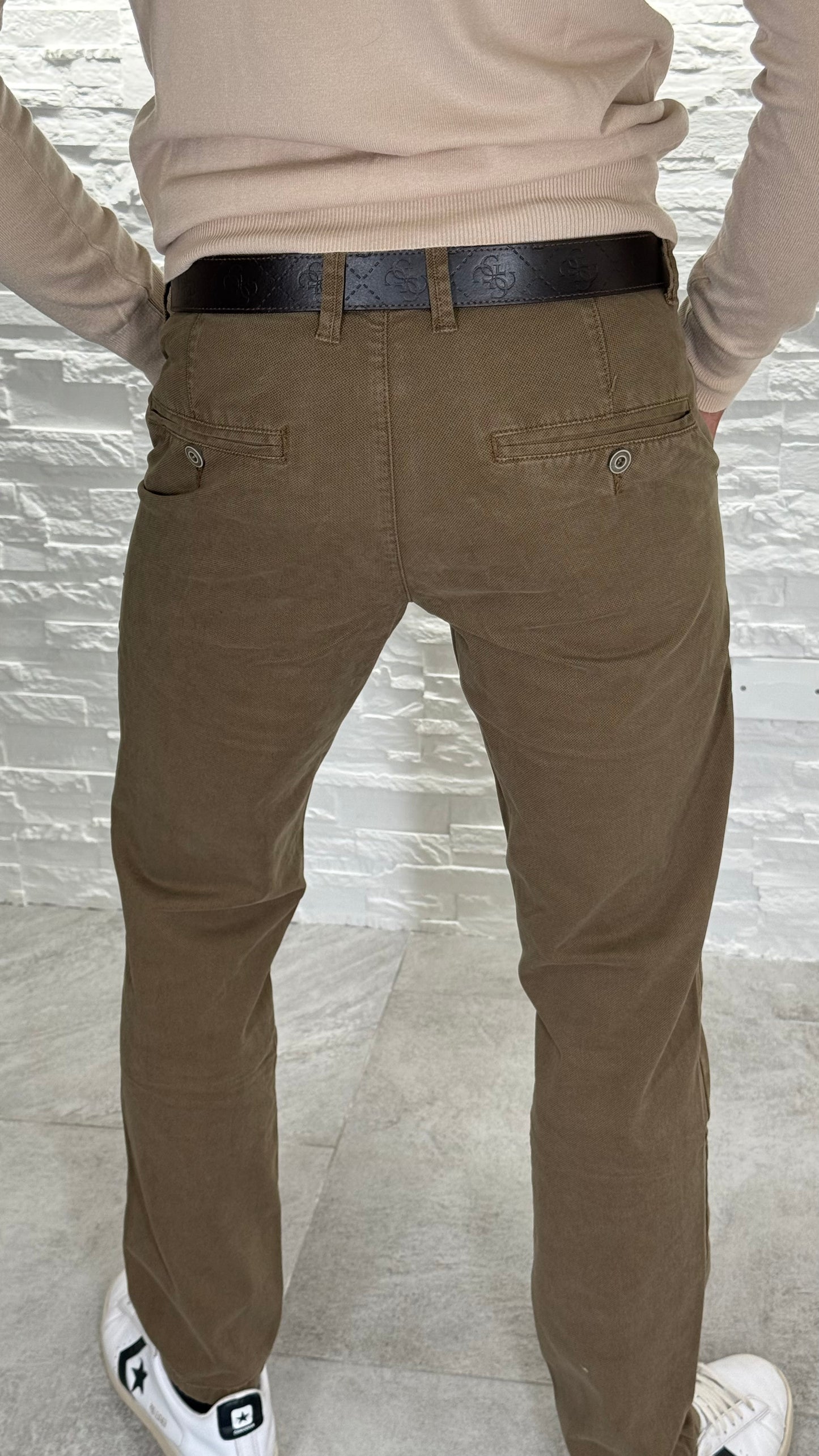 Pantaloni Uomo L01
