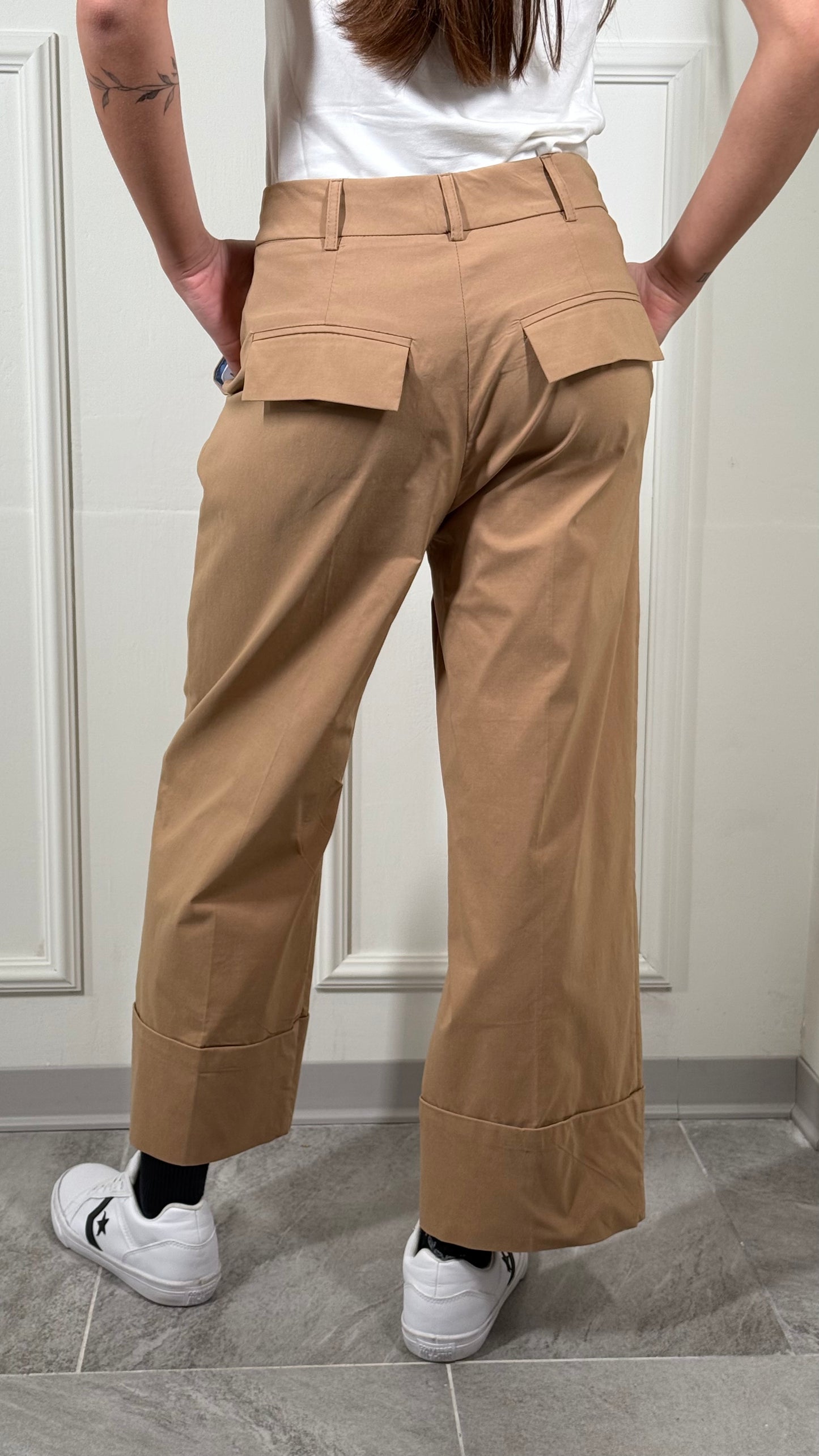 FINE SERIE Kontatto Panta risvolto