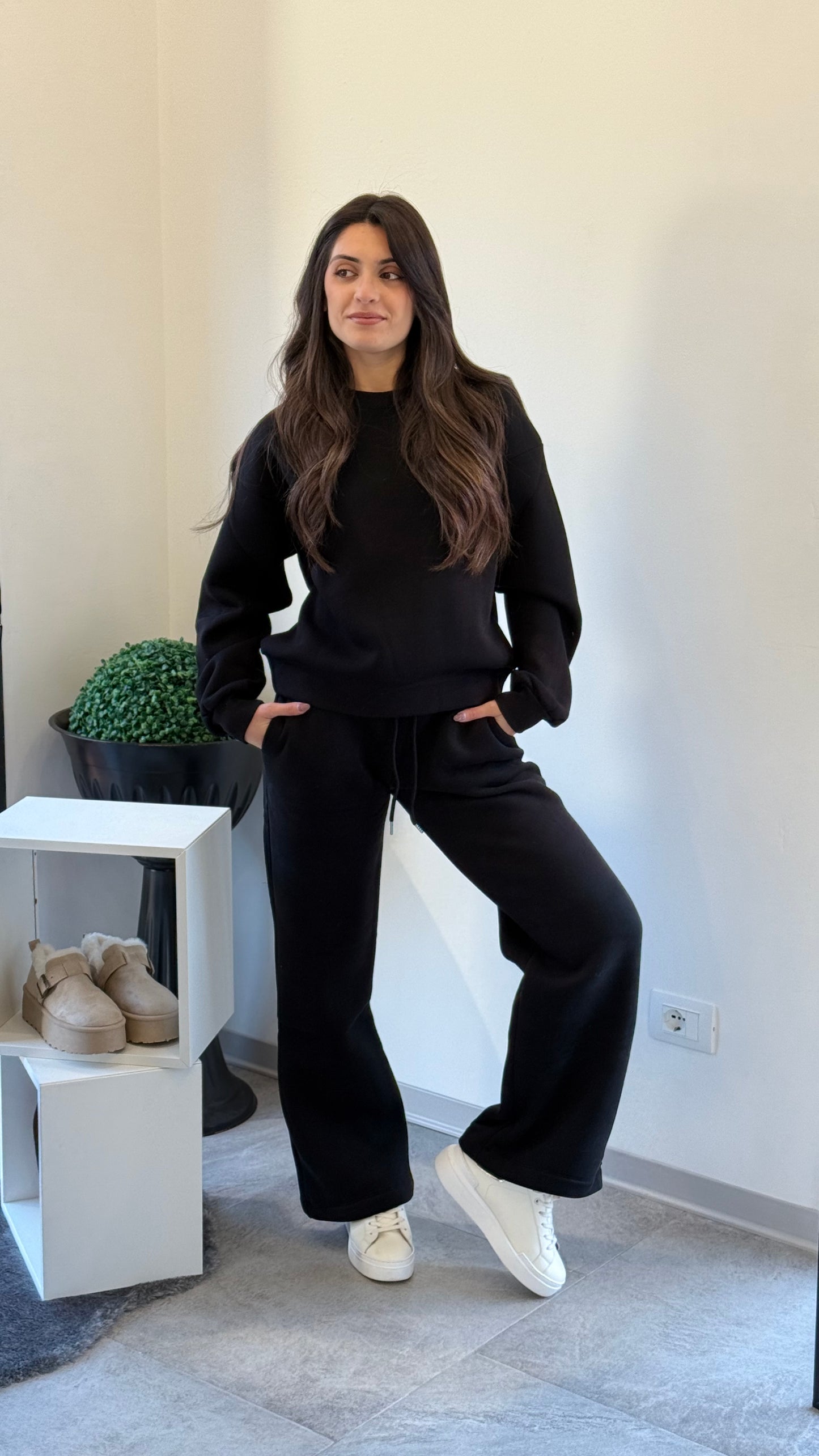 Yoki Tuta Felpata Nera