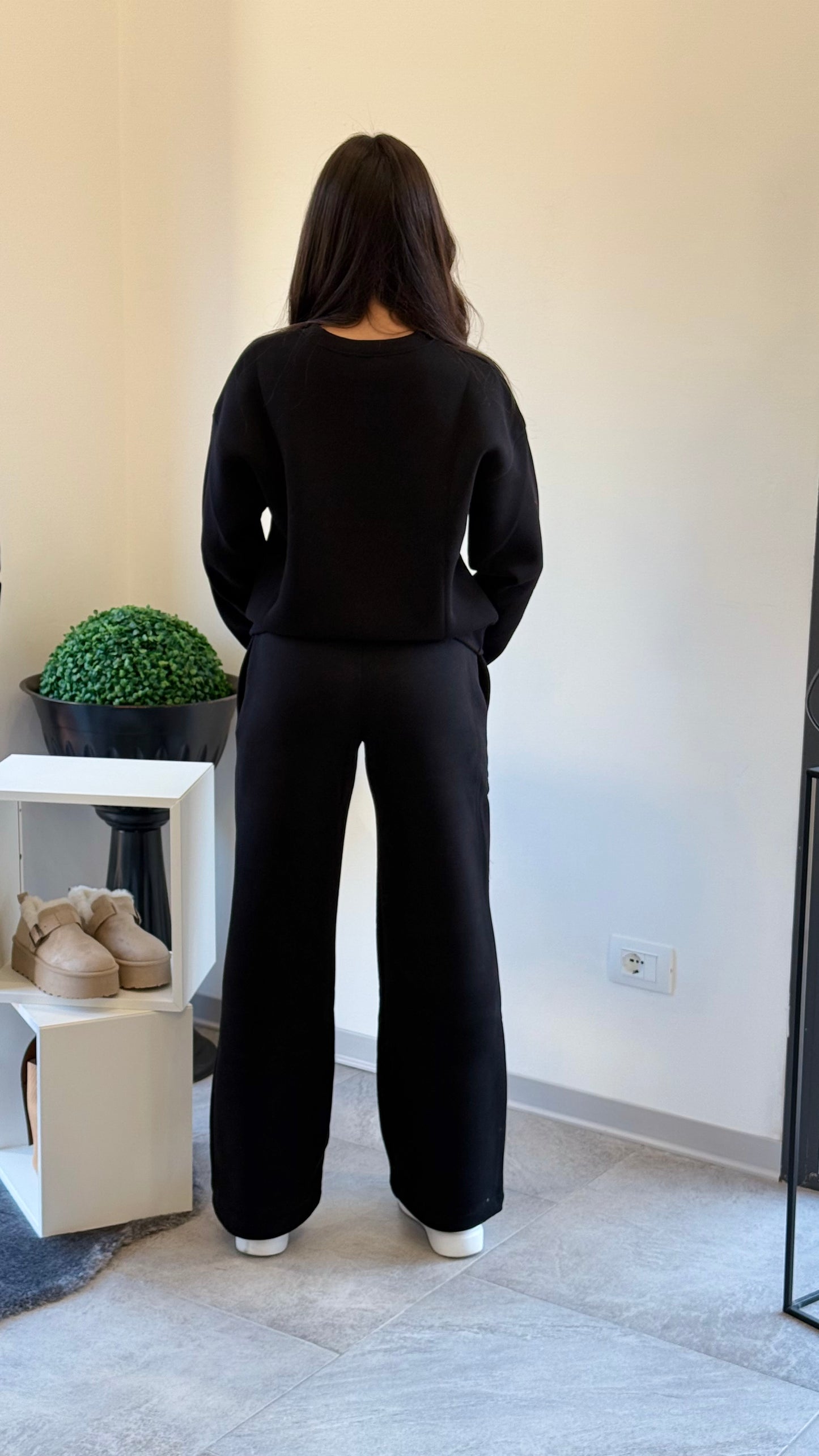 Yoki Tuta Felpata Nera