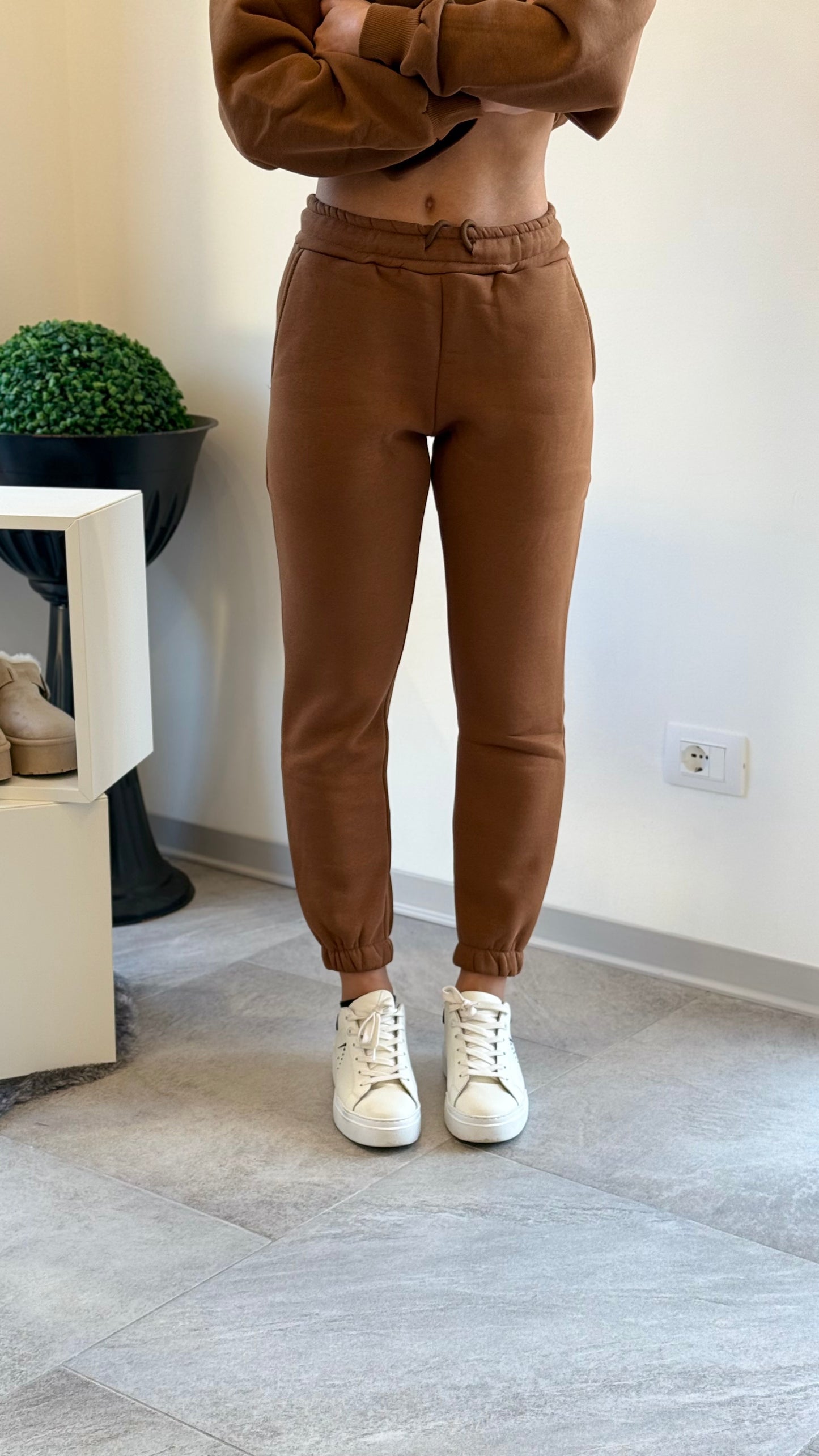 Yoki Tuta Felpata Marrone