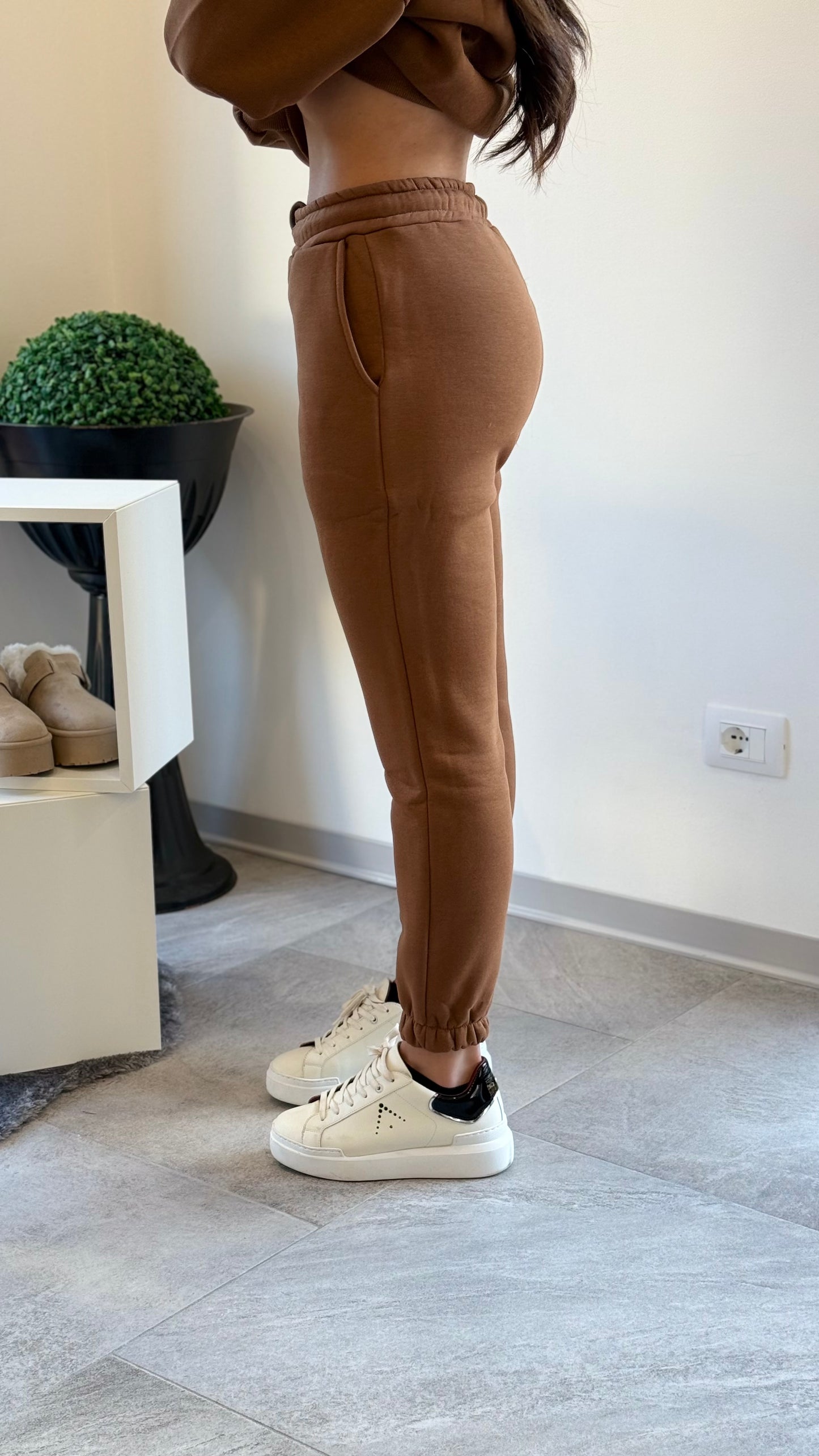 Yoki Tuta Felpata Marrone