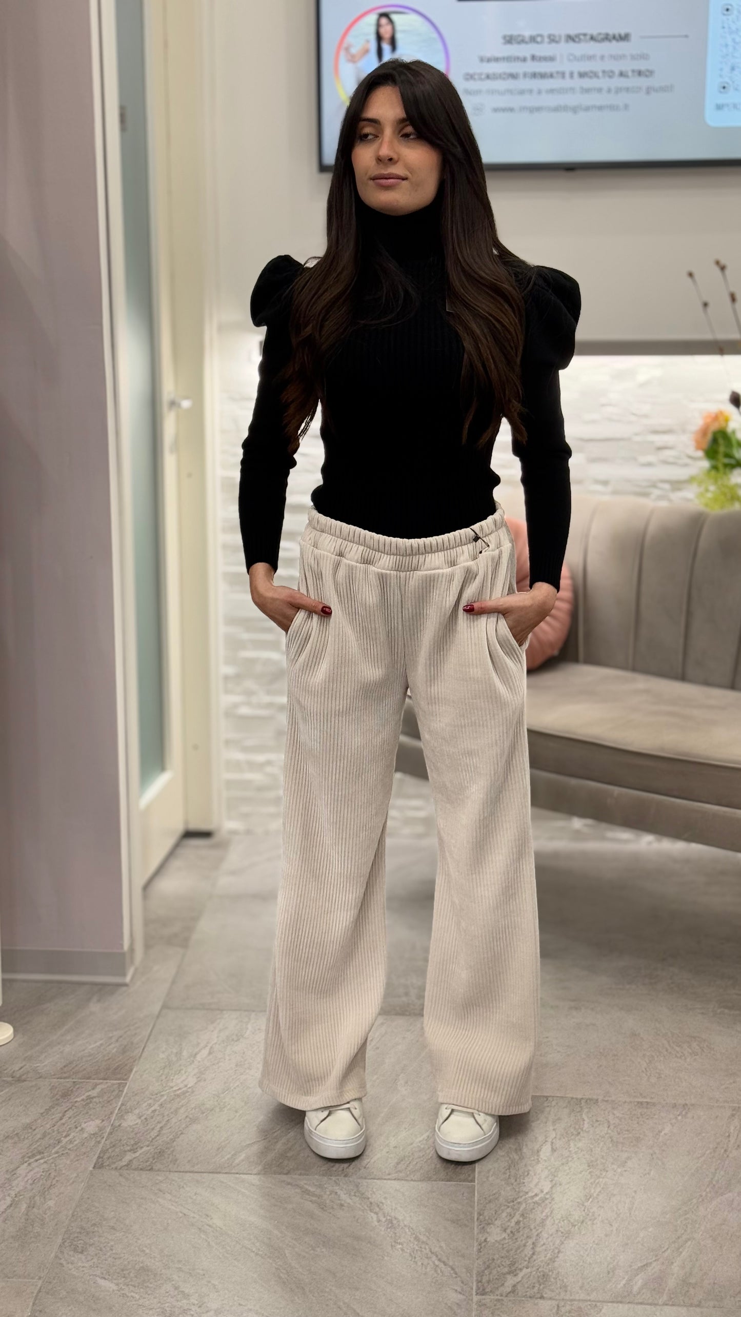 A.R. Pantaloni Simil Velluto